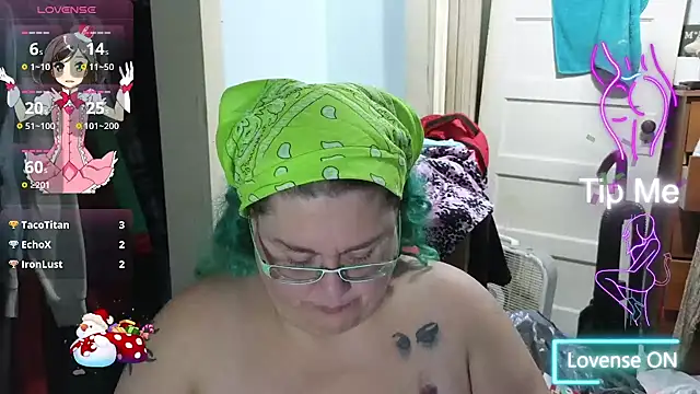 EmberCum online show from November 10, 2025, 9:58 am