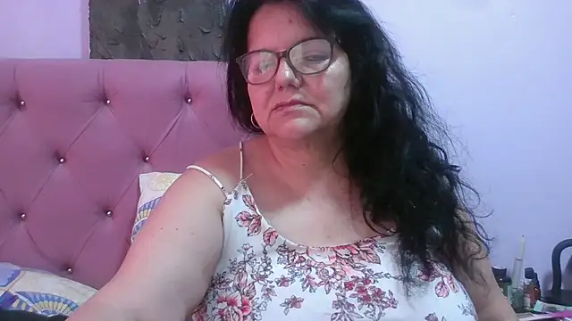 kassandra02 online show from July 6, 2026, 3:25 pm