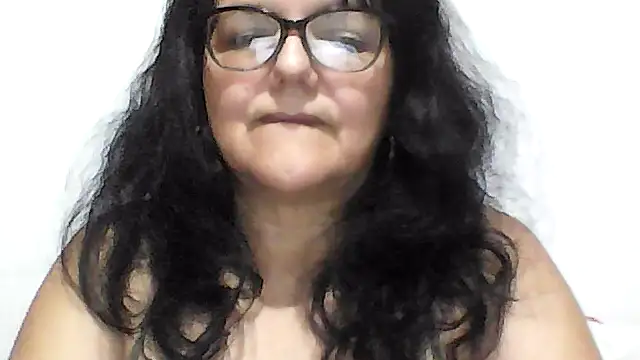 kassandra02 online show from February 3, 2026, 2:53 am