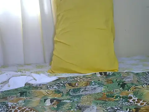 Babyjuliana  online show from August 9, 2026, 6:30 am