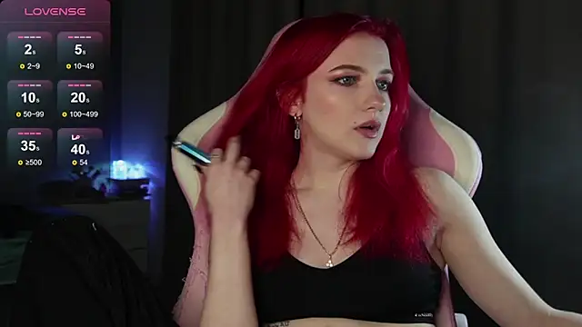 joyhannahh online show from November 17, 2025, 3:16 pm