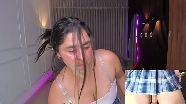 Anna parkker  online show from February 28, 2026, 7:46 pm