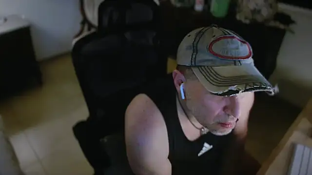 slzypvtpig online show from January 14, 2026, 12:31 pm