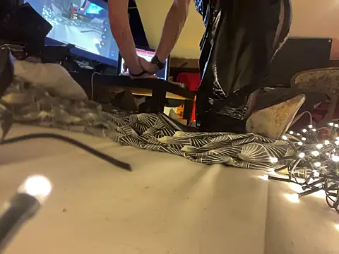 alexheels boots online show from March 7, 2026, 6:24 pm