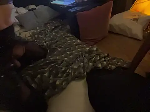 alexheels boots online show from March 8, 2026, 4:05 am