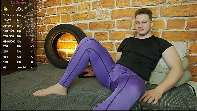 charlie smiley online show from February 9, 2026, 4:54 am