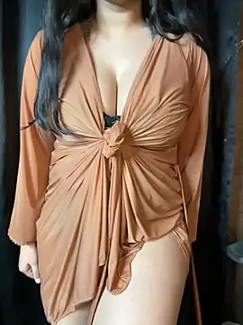 Janhvi  online show from December 18, 2024, 11:13 am