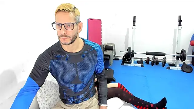 Samurayjiu online show from December 18, 2025, 3:16 pm