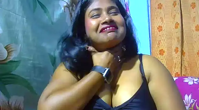 sexy roma online show from February 5, 2025, 6:37 pm