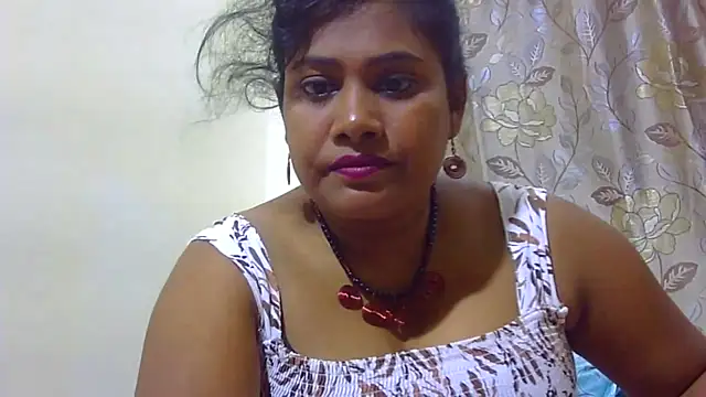 sexy roma online show from October 26, 2025, 1:44 pm