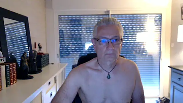 Goduleur69 online show from May 26, 2026, 12:47 pm