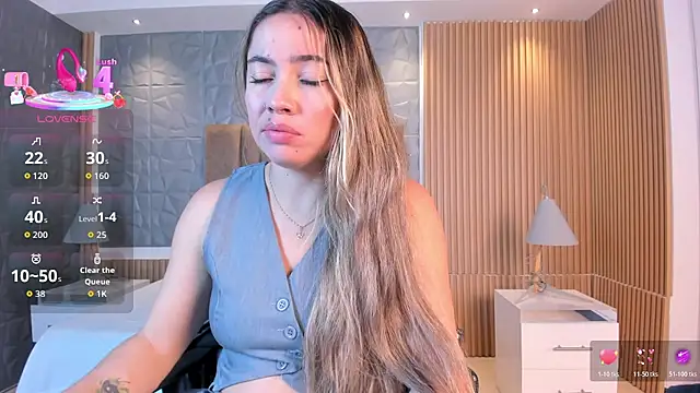 Alessia Taylorr online show from November 28, 2025, 12:38 pm