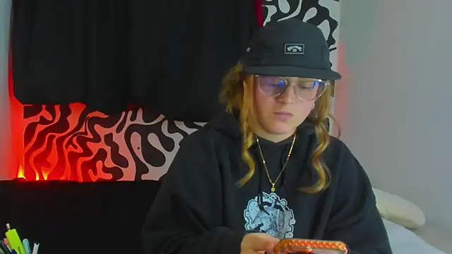 tekila   online show from October 24, 2025, 10:42 pm