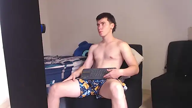 Snapshot of harry_greg21 chatting on September 29, 2025, 2:23 pm harry greg21 online show from September 29, 2025, 2:23 pm