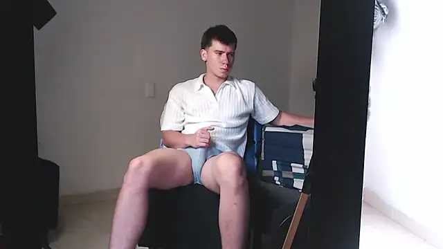 Snapshot of harry_greg21 chatting on September 17, 2025, 1:46 pm harry greg21 online show from September 17, 2025, 1:46 pm