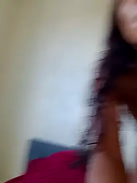 Snapshot of Indiazinhax chatting on March 7, 2025, 5:28 pm Indiazinhax online show from March 7, 2025, 5:28 pm