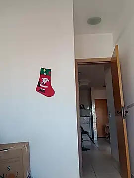 Snapshot of Indiazinhax chatting on December 13, 2024, 7:32 pm Indiazinhax online show from December 13, 2024, 7:32 pm