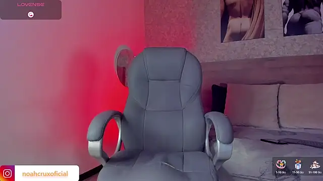 noah crux online show from October 30, 2025, 12:14 pm