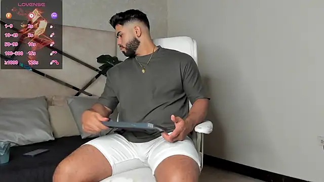 noah crux online show from February 28, 2025, 1:47 pm