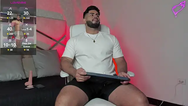 noah crux online show from March 10, 2025, 12:06 pm