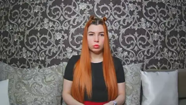 ElllaNuar online show from February 9, 2026, 2:09 am