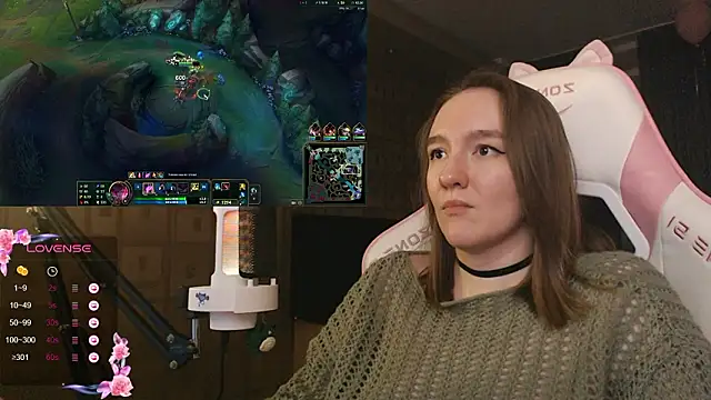 MoonlishSiren online show from January 31, 2026, 7:56 pm