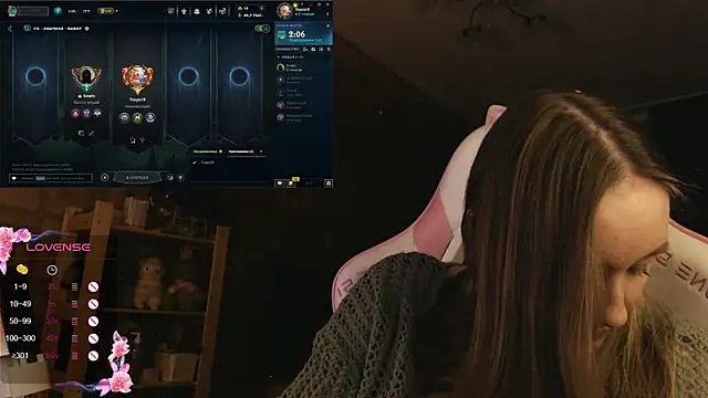 MoonlishSiren online show from November 2, 2025, 8:03 pm