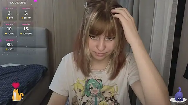 Snapshot of HermioneHHH chatting on November 6, 2025, 6:23 pm HermioneHHH online show from November 6, 2025, 6:23 pm