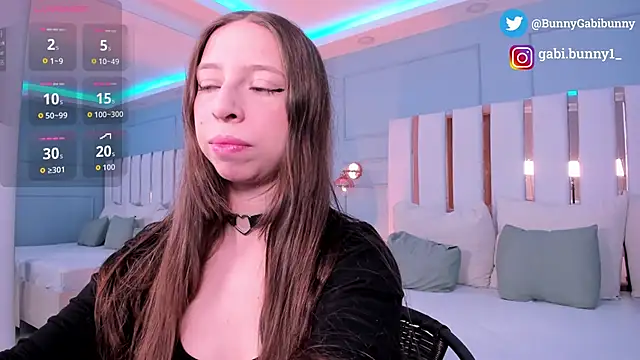 gabi bunny online show from July 1, 2026, 5:35 pm
