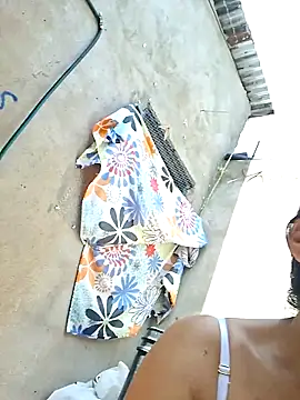 Mia-funny20 online show from September 16, 2025, 2:29 pm