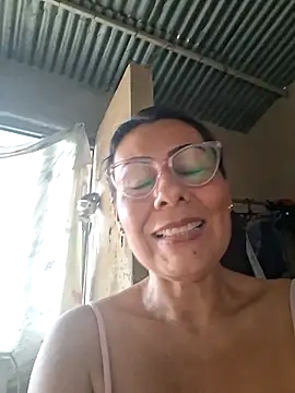 Mia-funny20 online show from March 21, 2026, 8:57 pm