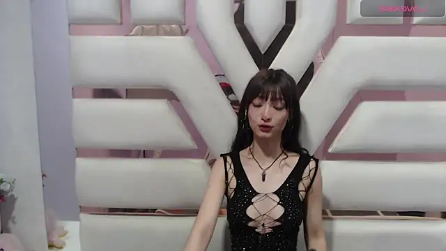 Aurora 18 online show from February 28, 2025, 12:43 am