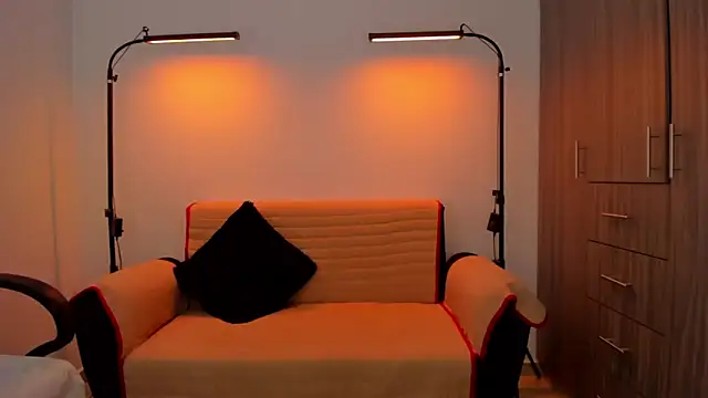 cloy baby   online show from November 12, 2025, 10:19 am