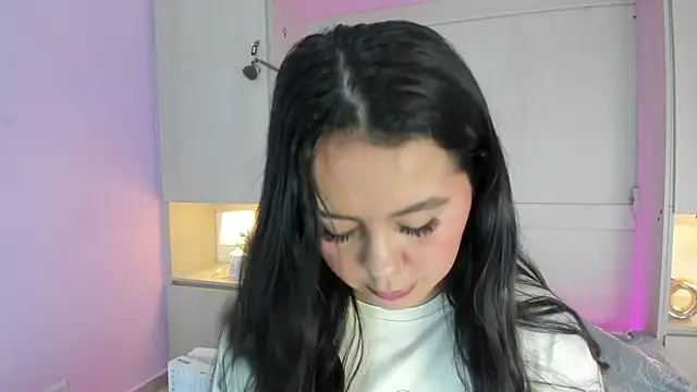 valerymeyerr online show from October 26, 2025, 4:13 am