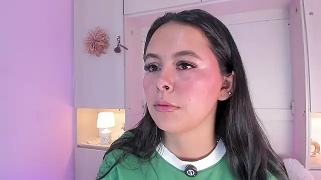 valerymeyerr online show from December 21, 2025, 4:14 am