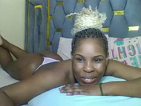 Sexyebonygal online show from October 28, 2025, 2:27 pm