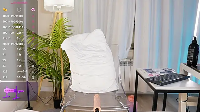 Snapshot of Sexydoll112 chatting on January 17, 2026, 1:31 am Sexydoll112 online show from January 17, 2026, 1:31 am