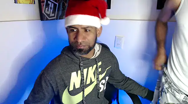 Enriblack92 online show from December 7, 2024, 2:25 am