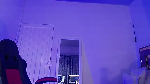 Snapshot of alejandrafitt chatting on November 20, 2025, 3:29 am alejandrafitt online show from November 20, 2025, 3:29 am