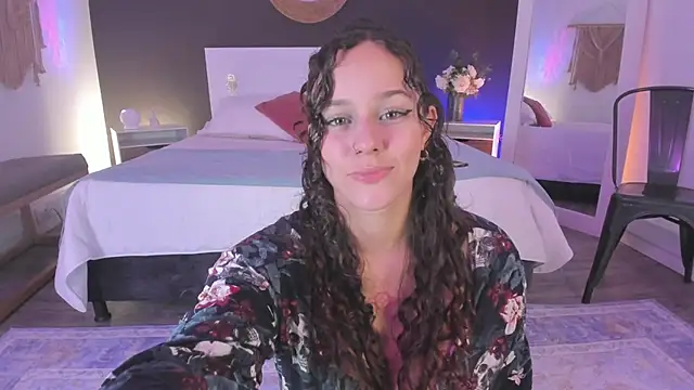 VioletPaket online show from July 29, 2026, 12:26 pm