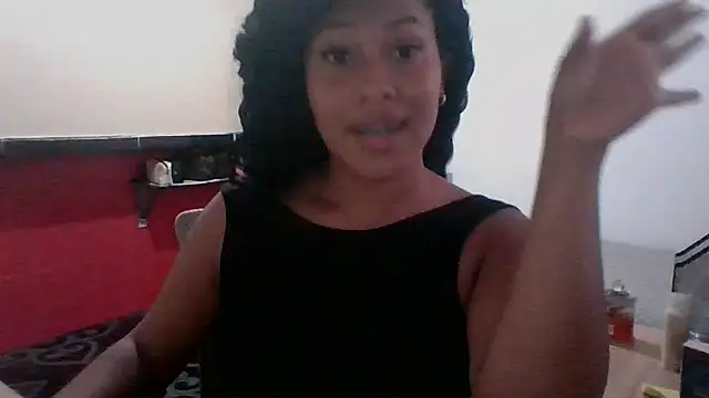 Snapshot of Kitra_New chatting on December 22, 2025, 9:04 pm Kitra New online show from December 22, 2025, 9:04 pm