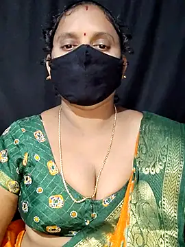 Snapshot of vintage-vibs chatting on September 24, 2025, 5:52 pm vintage-vibs online show from September 24, 2025, 5:52 pm