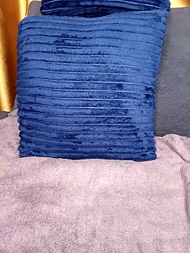 Lucyy1 online show from February 4, 2026, 10:27 pm