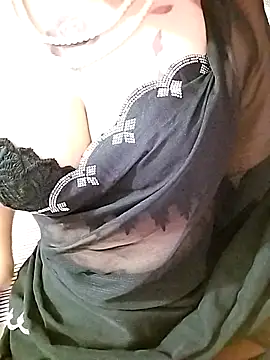 SHUBHI880 online show from October 8, 2025, 4:29 pm