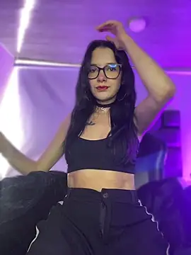 Isabella 21x online show from June 11, 2026, 1:19 pm