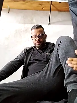 Daos69 online show from December 21, 2025, 1:57 pm