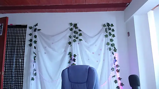 sophie north online show from September 24, 2025, 3:40 pm