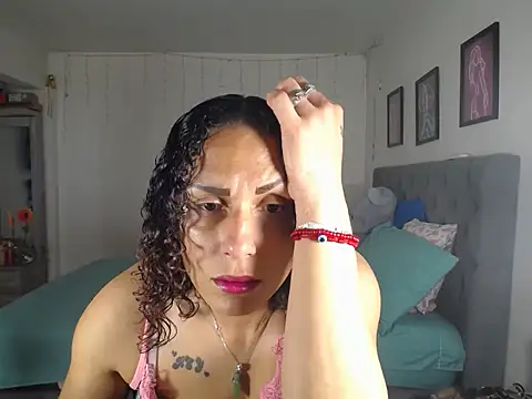 Snapshot of Corina_hot chatting on March 22, 2025, 8:15 pm Corina hot online show from March 22, 2025, 8:15 pm