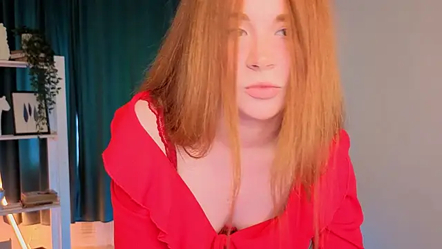 Snapshot of Freckle_Diyana chatting on June 13, 2026, 5:55 pm Freckle Diyana online show from June 13, 2026, 5:55 pm