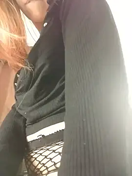 MaryannG online show from March 28, 2026, 3:18 am